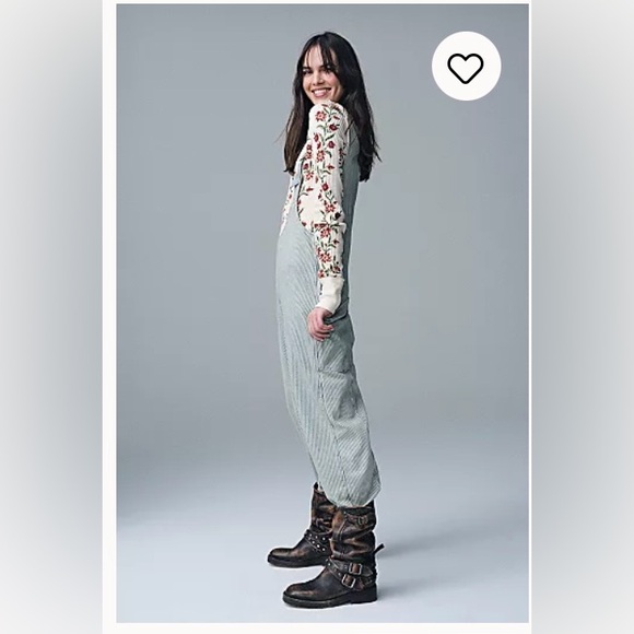 We The Free Pretty Little Thermal - Picture 4 of 9